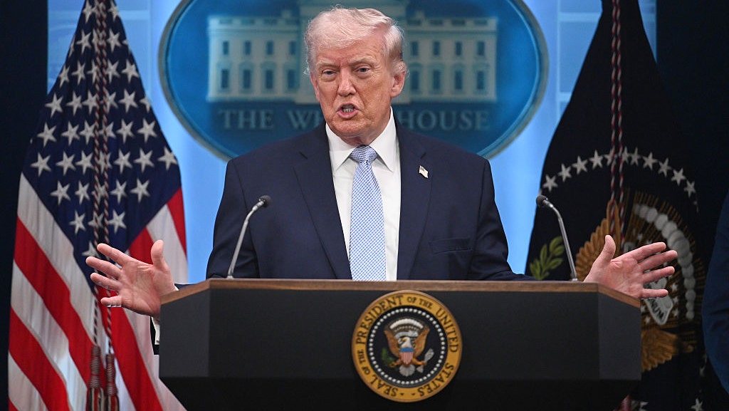 Bank activity of non-citizens faces heightened review under Trump order