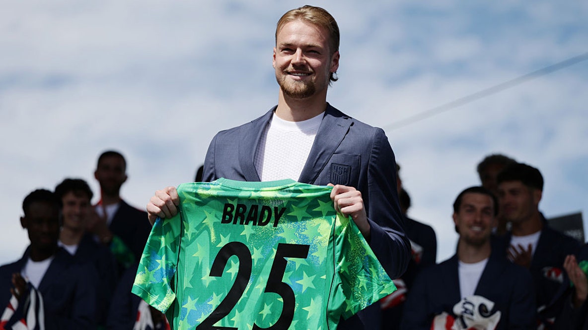 World Cup 2026: Meet USMNT goalkeeper Chris Brady