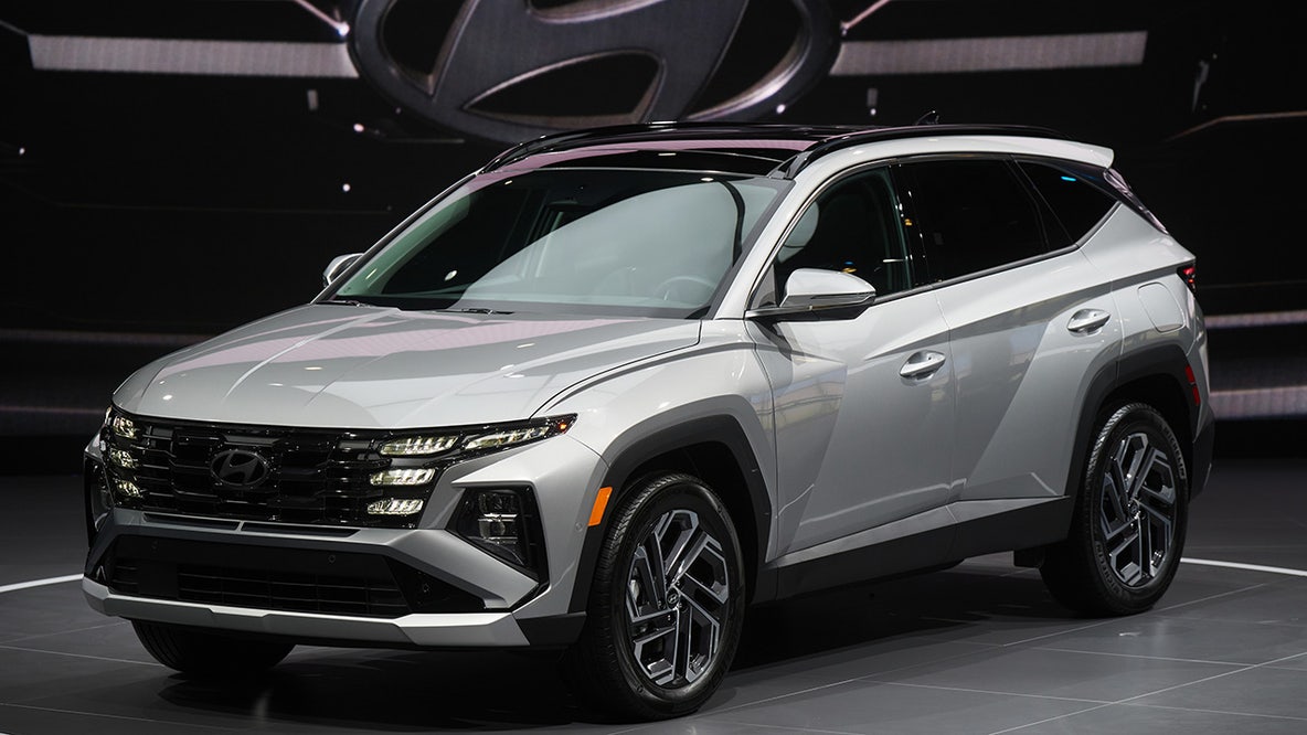 421,000 Hyundai Tucson, Santa Cruz models recalled for braking glitch