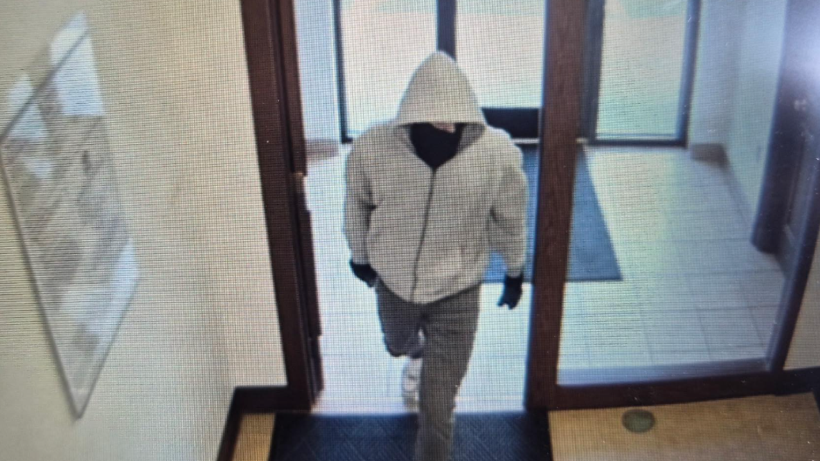 Kentucky teen charged in deadly bank robbery after high-speed chase