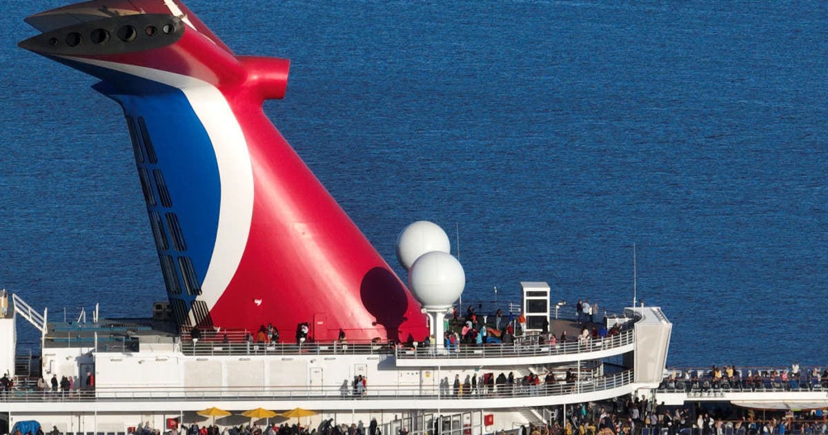 2 women accused in Carnival cruise fight over line now facing federal charges