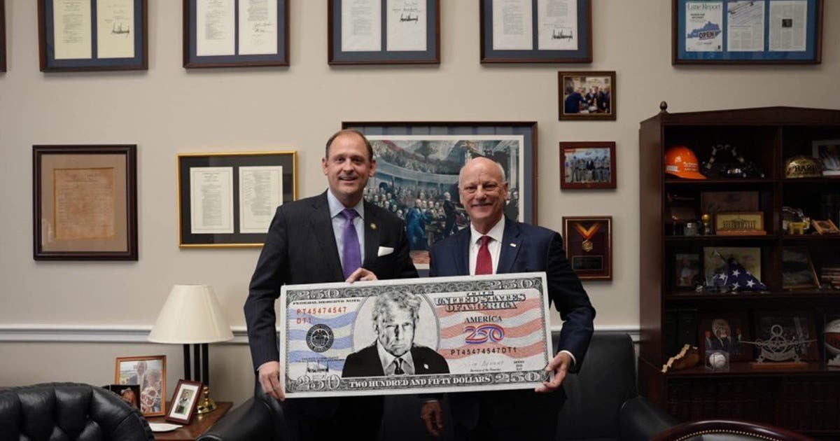 Trump's team is pushing for a $250 bill with his face on it, report says