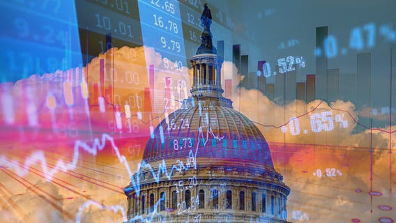 American confidence in economy drops to four-year low, poll finds