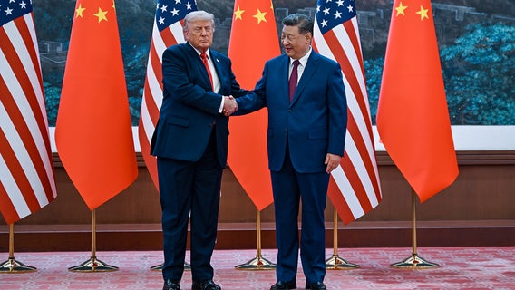 China to buy $17 billion in agricultural goods, 200 Boeing jets after Trump visit