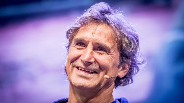 Alex Zanardi, former F1 driver turned Paralympic gold medalist, dead at 59