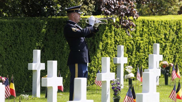 What’s open and closed on Memorial Day