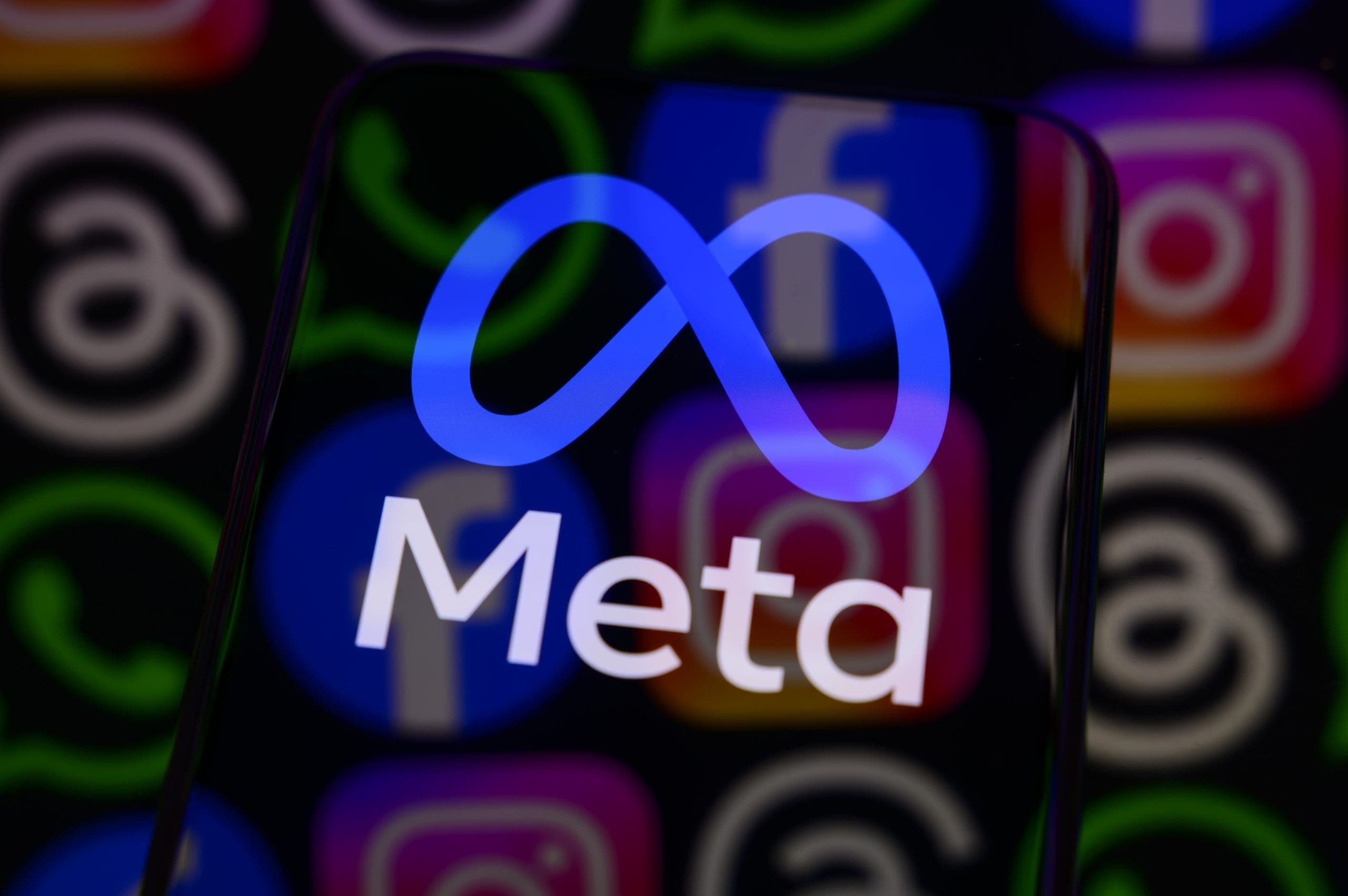 Court restores Ohio rules limiting kids’ access to social media
