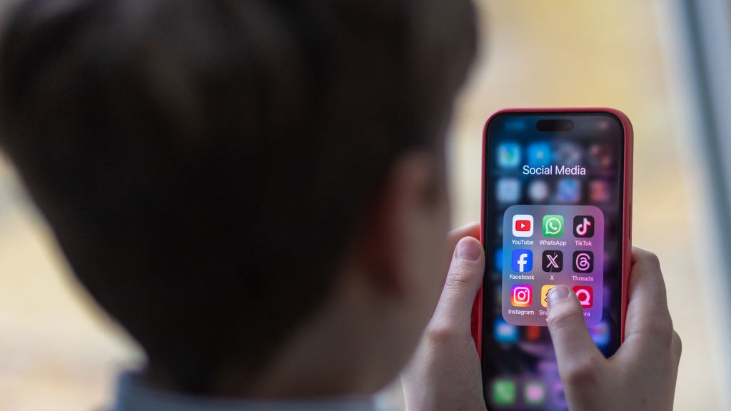 House committee approves new social media rules for children