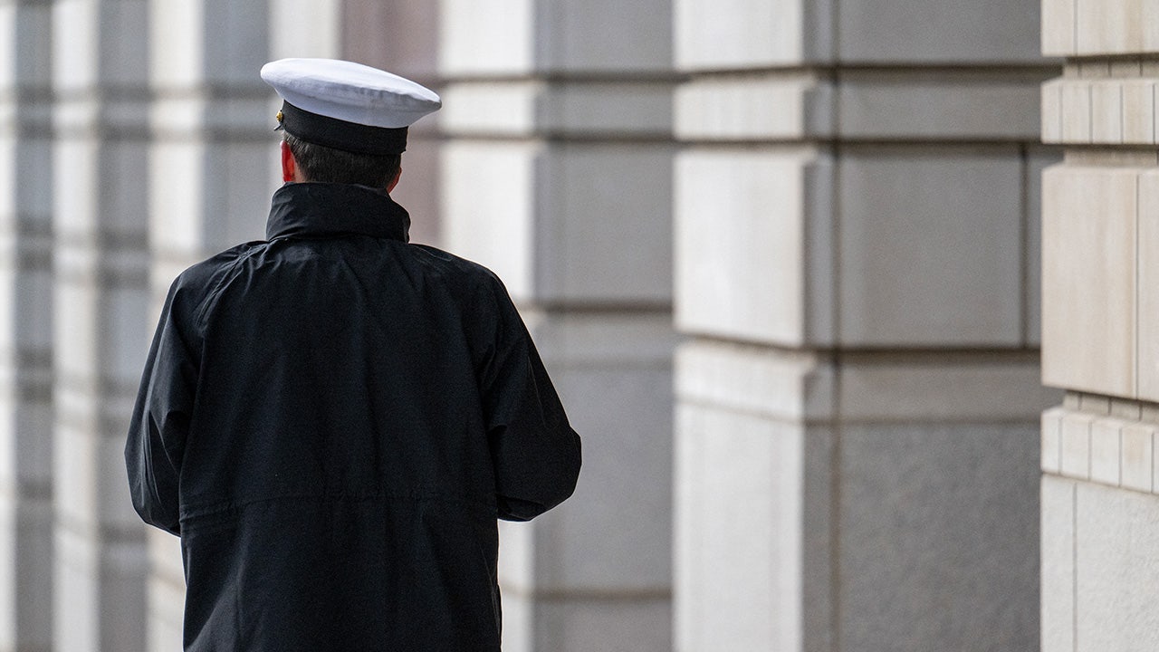 Military ban on transgender troops illegal, appeals court rules
