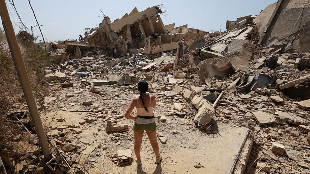 See the photos: Before and after satellite images show aftermath of deadly earthquakes in Venezuela
