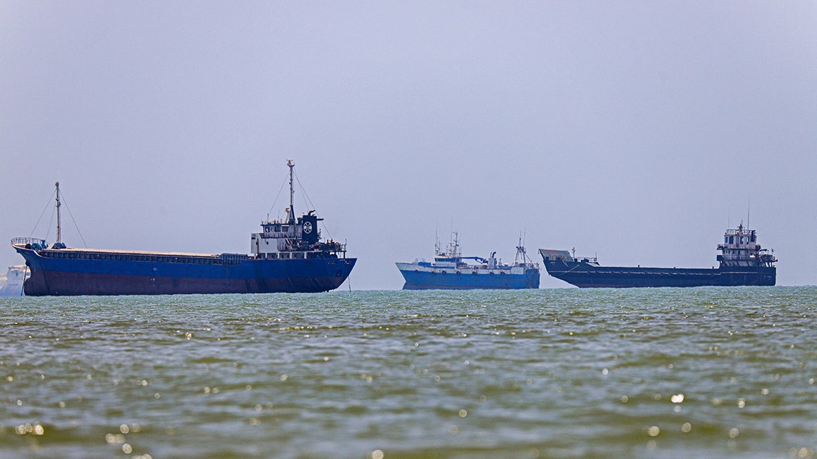 Iran closes Strait of Hormuz, Trump warns US may charge tolls if deal isn't reached