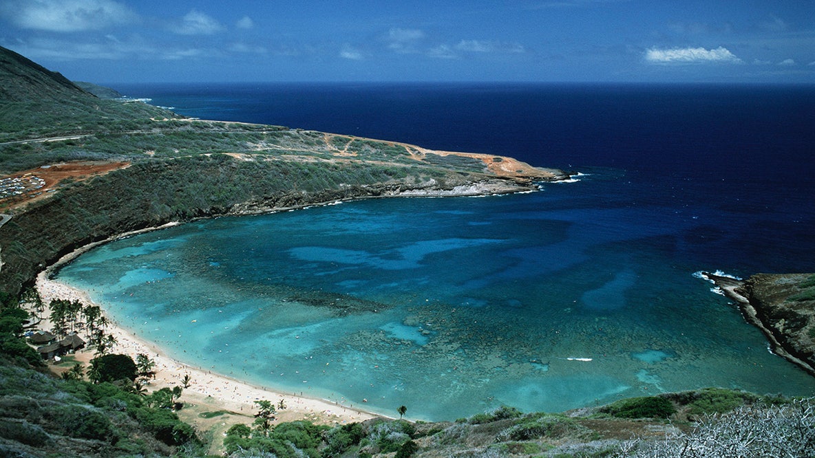 Coast Guard searches for father and son off coast of Hawaii