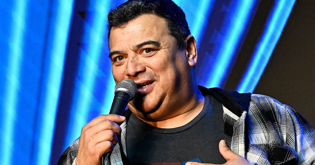 Carlos Mencia se declarou inocente de 12 acusações de falta de pagamento de impostos Carlos Mencia se declarou inocente de 12 acusações de falta de pagamento de impostos