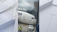 Lufthansa employees injured after Boeing 787 nose gear collapses