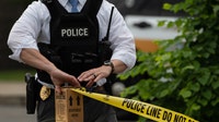Iowa man suspected of killing 6 family members and himself
