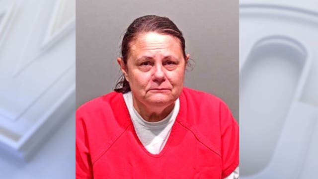 Colorado mom allegedly bought alcohol daily for 16-year-old daughter found dead with 173 empty bottles