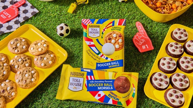 Hosting FIFA World Cup party? Here are soccer-themed food, drink items you can get