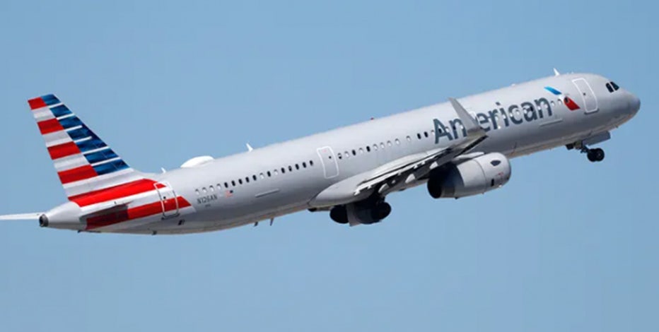 Chaos erupts on American Airlines flight as unruly passenger allegedly bites fellow traveler midair