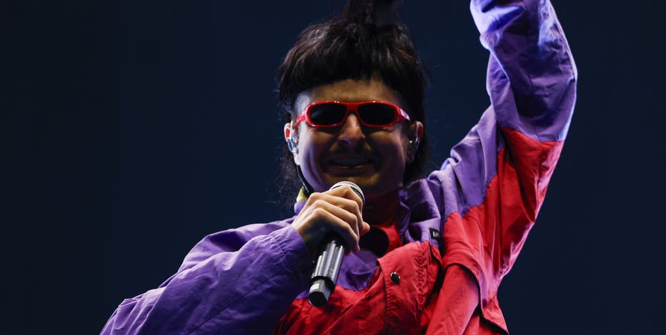 Oliver Tree dies: Singer, producer killed in helicopter crash
