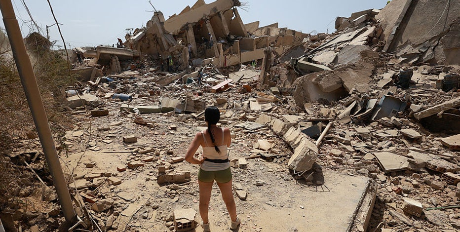 See the photos: Before and after satellite images show aftermath of deadly earthquakes in Venezuela
