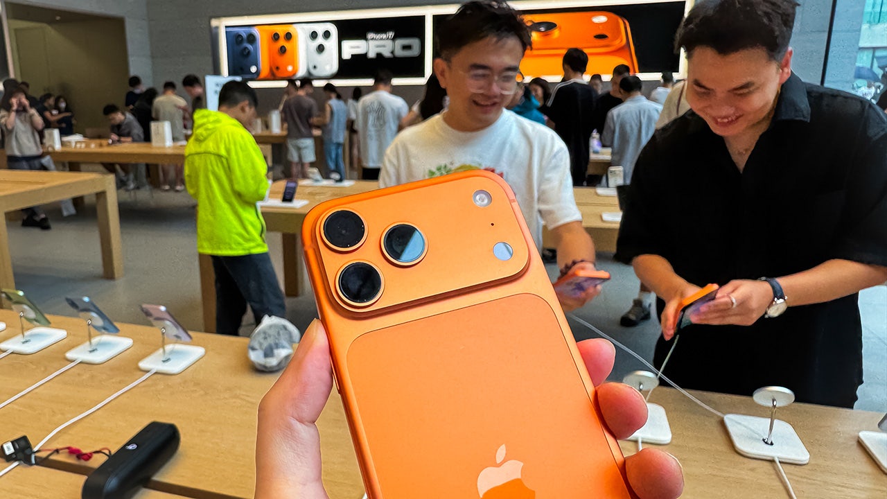 Renting an iPhone? Apple Upgrade offers leasing option amid rising prices