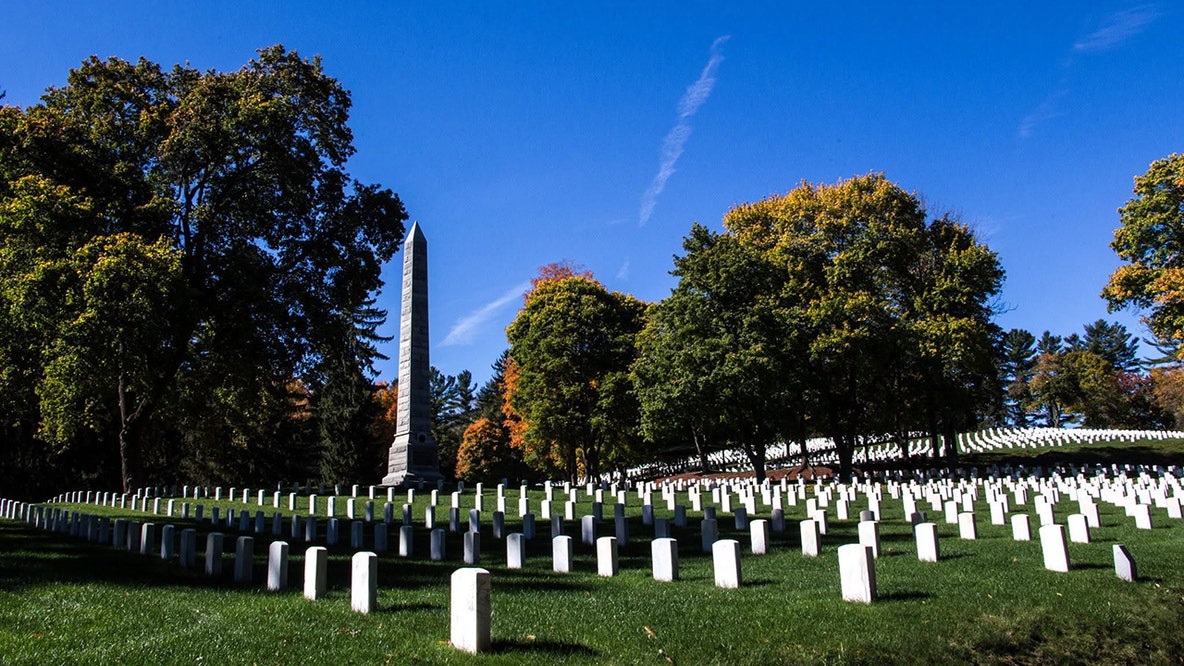 America 250: VA honors 49 Revolutionary War Veterans at 16 cemeteries across the country