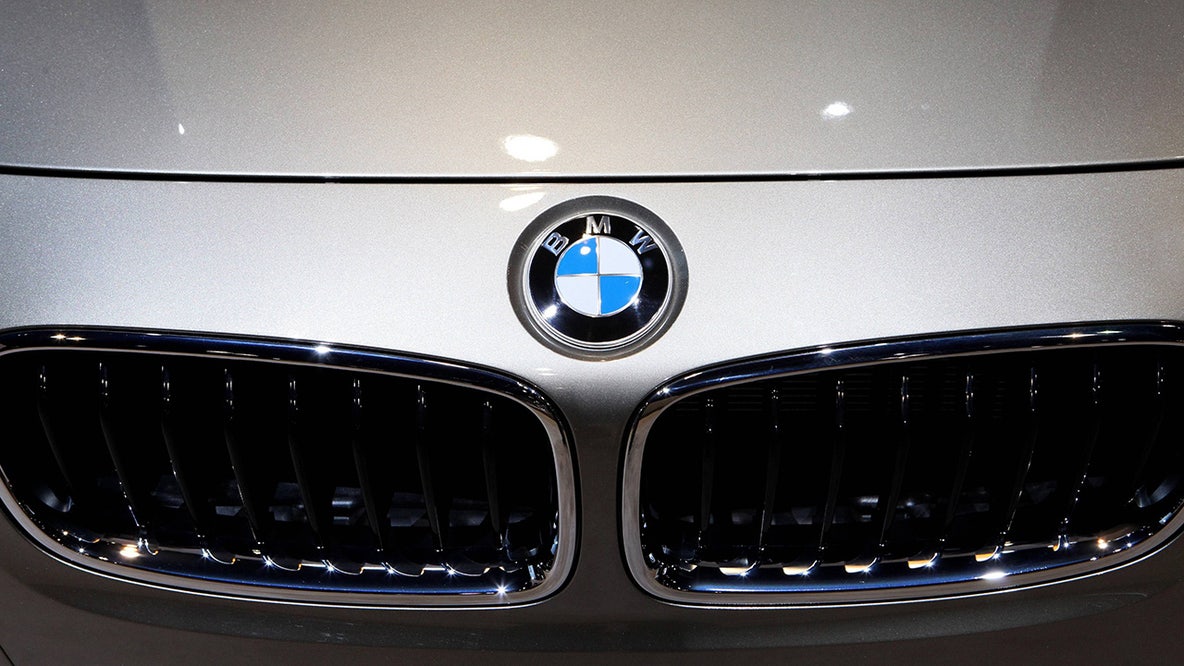 BMW recalls 29,000 vehicles, advises drivers to park outside