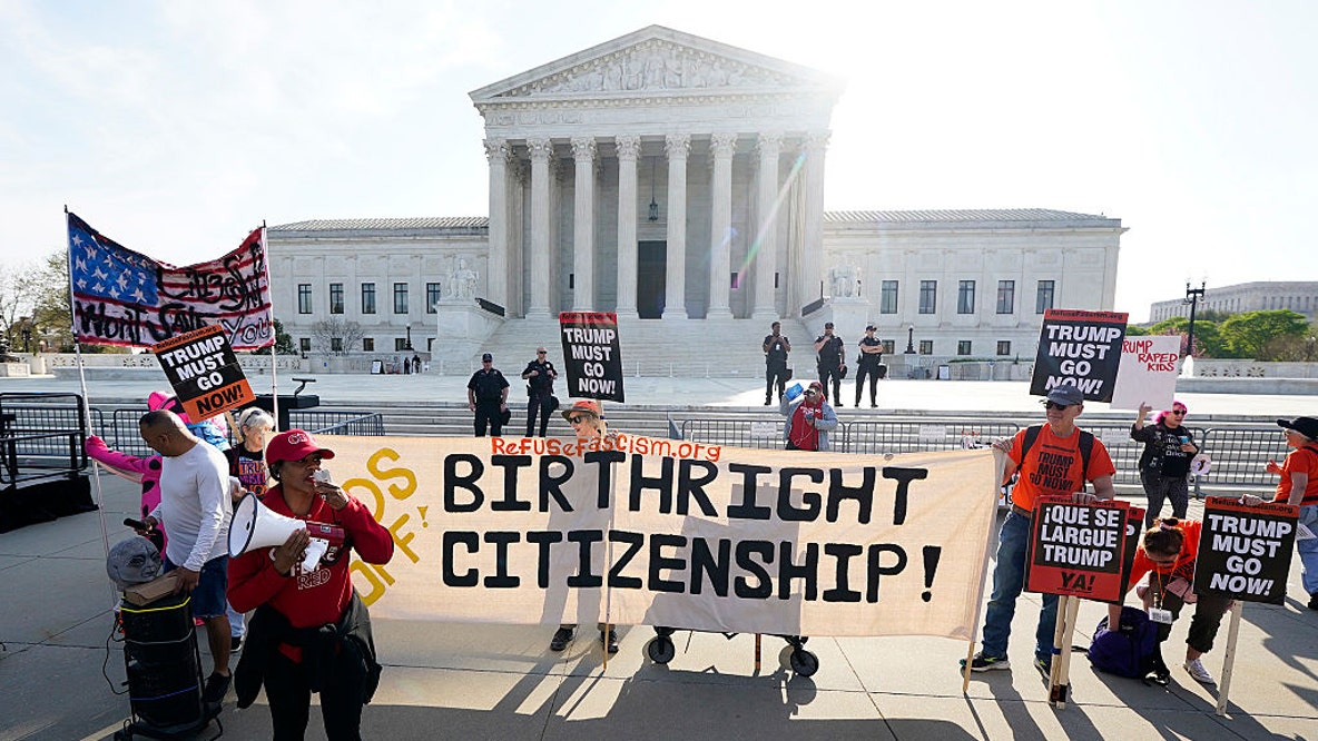 Trump to ask Supreme Court to rehear birthright citizenship case