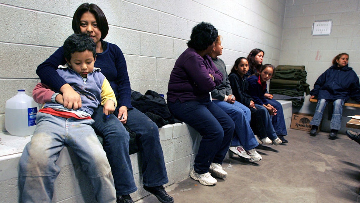 Appeals court rules ICE must allow bond hearings after 90 days of detention