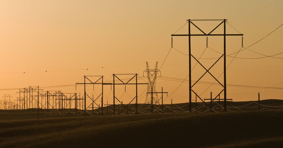 A operadora regional da rede elétrica alertou sobre apagões contínuos em 14 estados centrais dos EUA