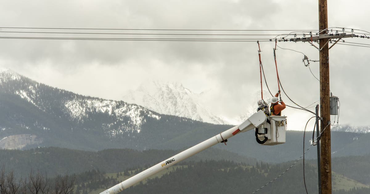 Regional electric grid operator warns of rolling blackouts for 14 central US states