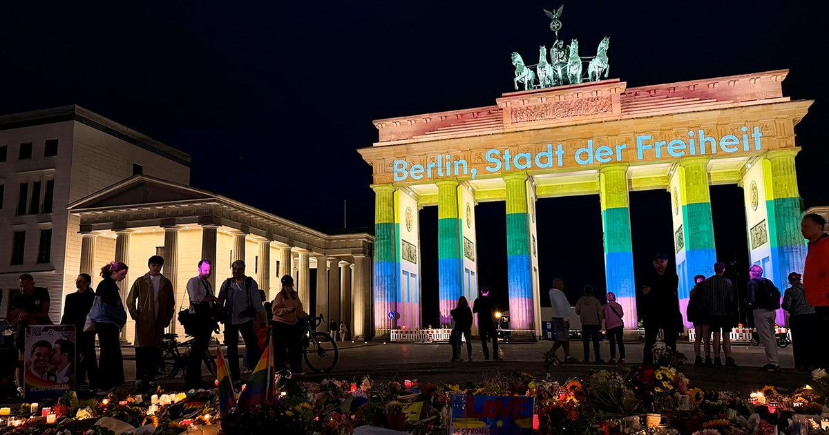 O suspeito do ataque do Orgulho LGBT de Berlim foi morto a tiros pela polícia e tinha ligações com o extremismo islâmico