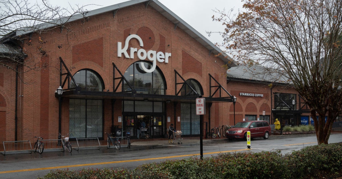 Kroger to buy Giant Eagle after failed Albertsons merger