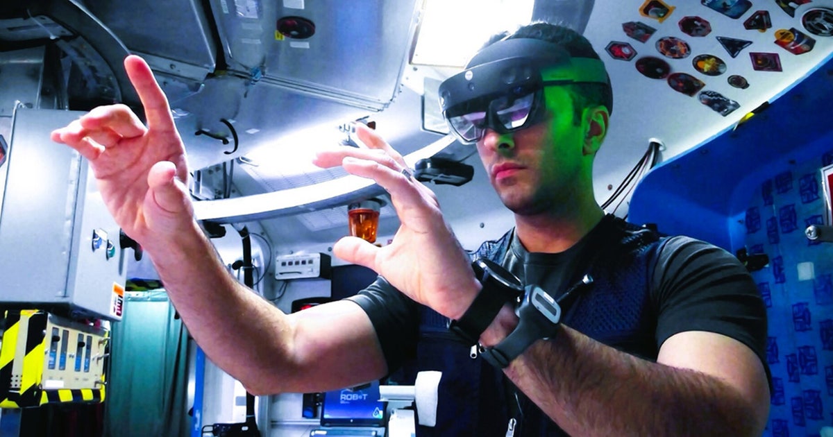 NASA seeks volunteers for yearlong Moon and Mars mission simulation