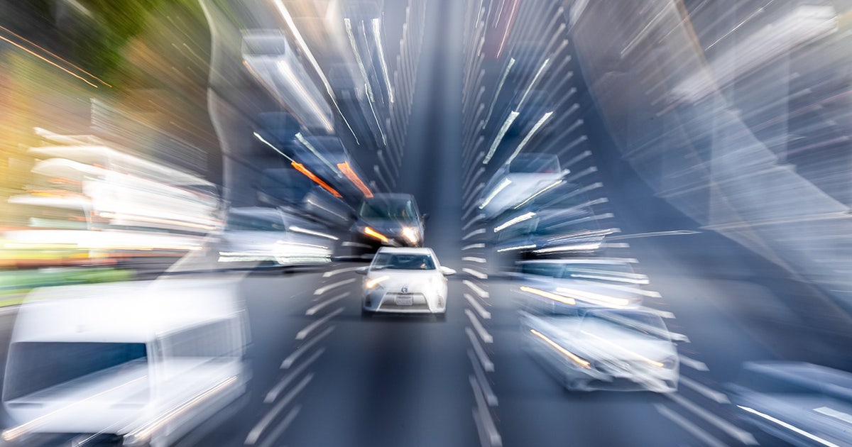 Pesquisa mostra que excesso de velocidade custa US$ 22 milhões aos motoristas americanos, economizando menos de um minuto