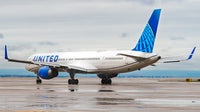 United Airlines must face class action lawsuit over 'window seats' without windows, judge rules
