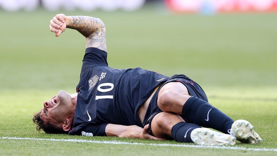 US star Christian Pulisic fractured leg in loss to Belgium in World Cup match: Report