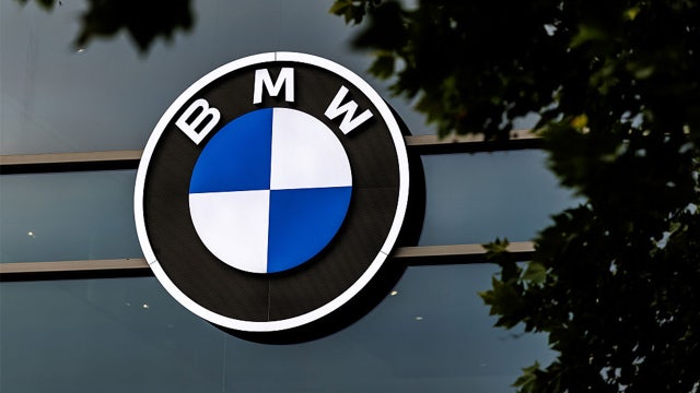 BMW to recall over 318,000 vehicles due to starter motor overheating, fire risk