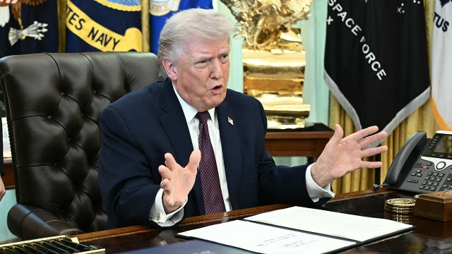 Appeals Court backs block on Trump’s federal voter list, mail-in voting order