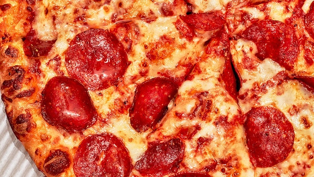 Pizza chain to close up to 50 locations as sales slump