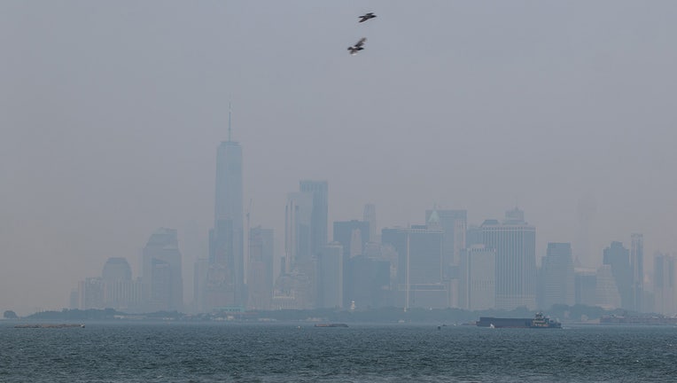 New York skyline with heavy pollution