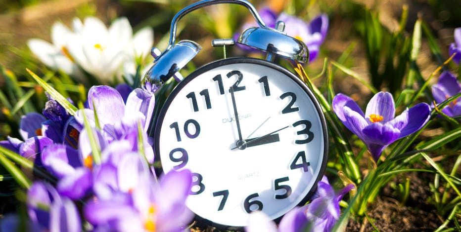 Senate undecided on future of daylight saving time bill