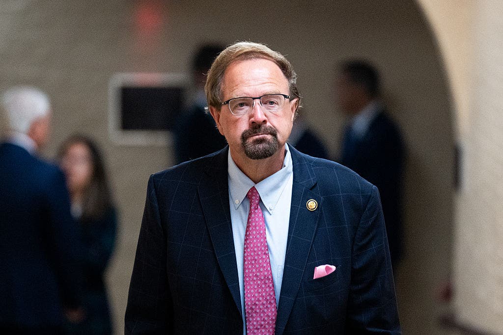 Rep. Chuck Edwards ends campaign after ethics committee cites inappropriate conduct