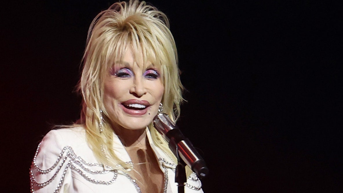 Dolly Parton to be laid to rest beside late husband Carl Dean in Nashville: Report
