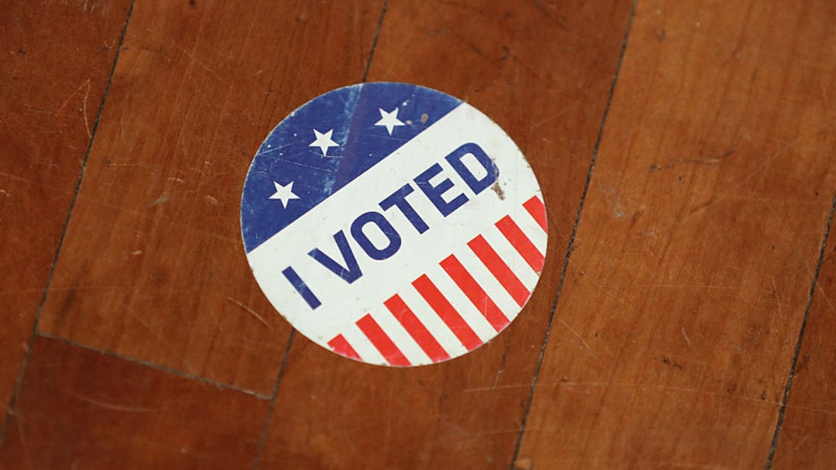 Federal prisoner serving 20-year sentence in New York advances in Alaska US House primary