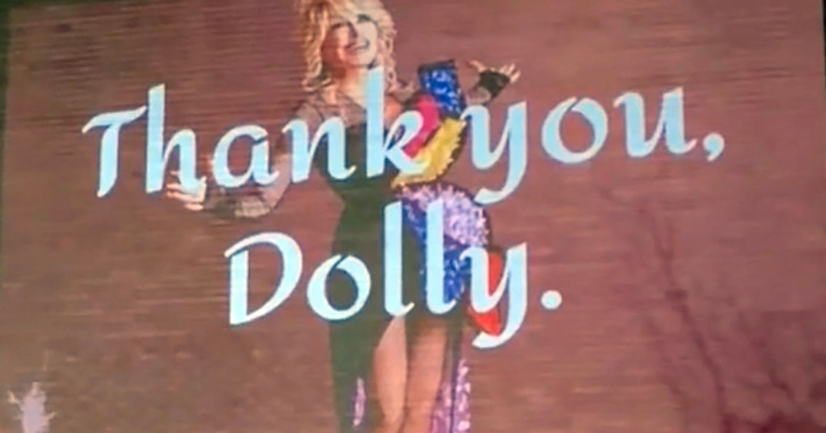 Petition to rename Nashville airport after Dolly Parton gains traction