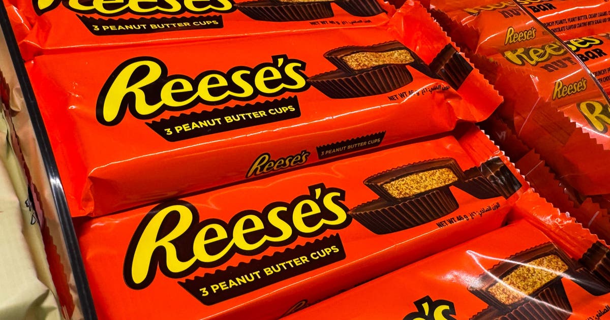 Popular Reese's, Almond Joy ice cream bars recalled over labeling error