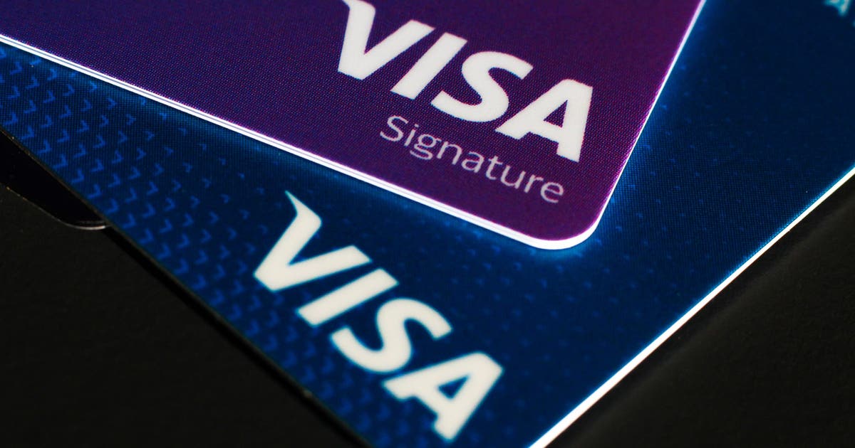 US Credit Card Delinquencies Rise to Pre-Pandemic Levels Amid Record Debt
