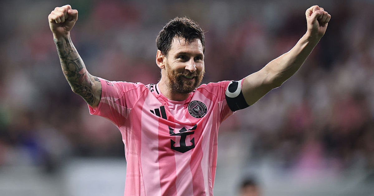lionel-messi-announces-he-s-retiring-from-playing-for-argentina