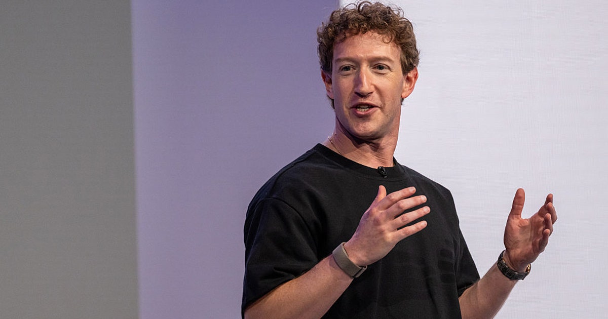 Facebook founder Mark Zuckerberg's yacht crew did not respond to maritime distress call: report
